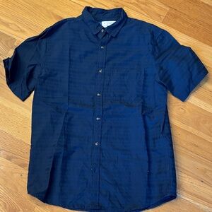 Old Navy Everyday Short Sleeve Shirt